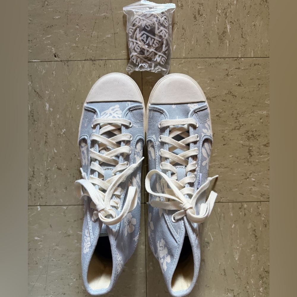 Vans Blue and White Floral High-Tops